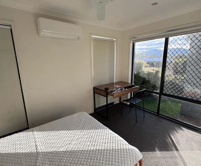 Furnished room with own bathroom