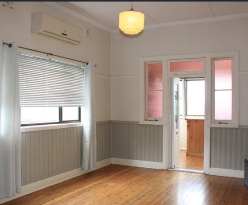 Unfurnished room in a share house