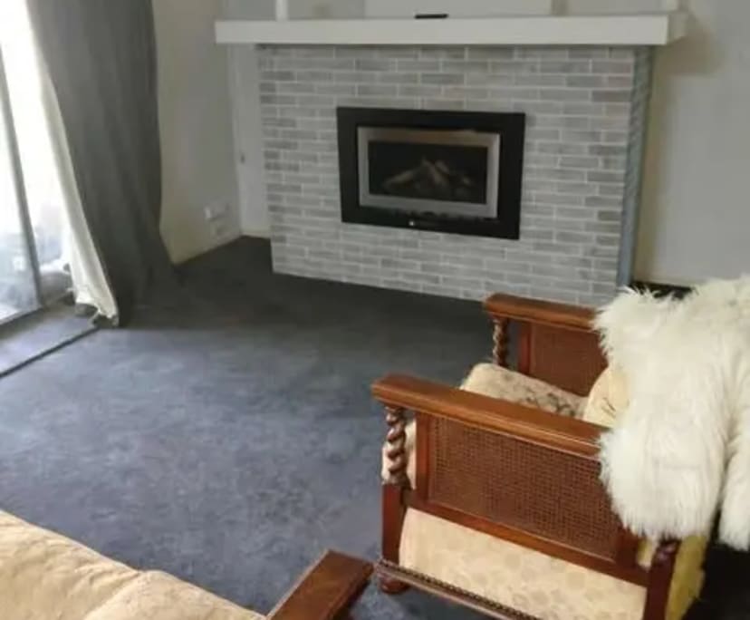 propertyImage