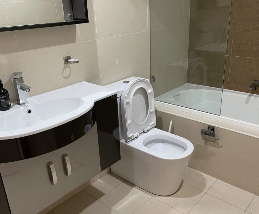 $400, Flatshare, 2 bathrooms, Rhodes NSW 2138