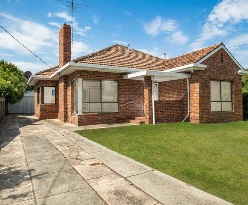 Whole property with 3 rooms for rent