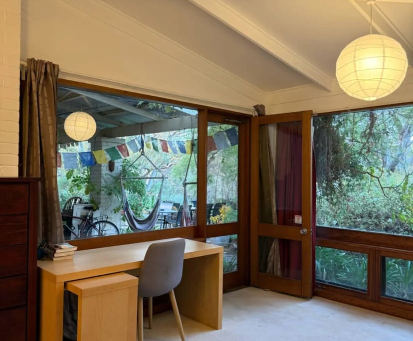 Furnished room in a share house