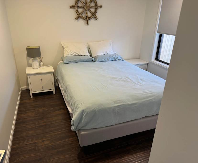 $350, Student-accommodation, 3 bathrooms, Helensvale QLD 4212
