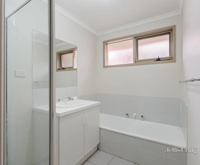 Room for Rent in Nunawading, Melbourne 350, Unfur...