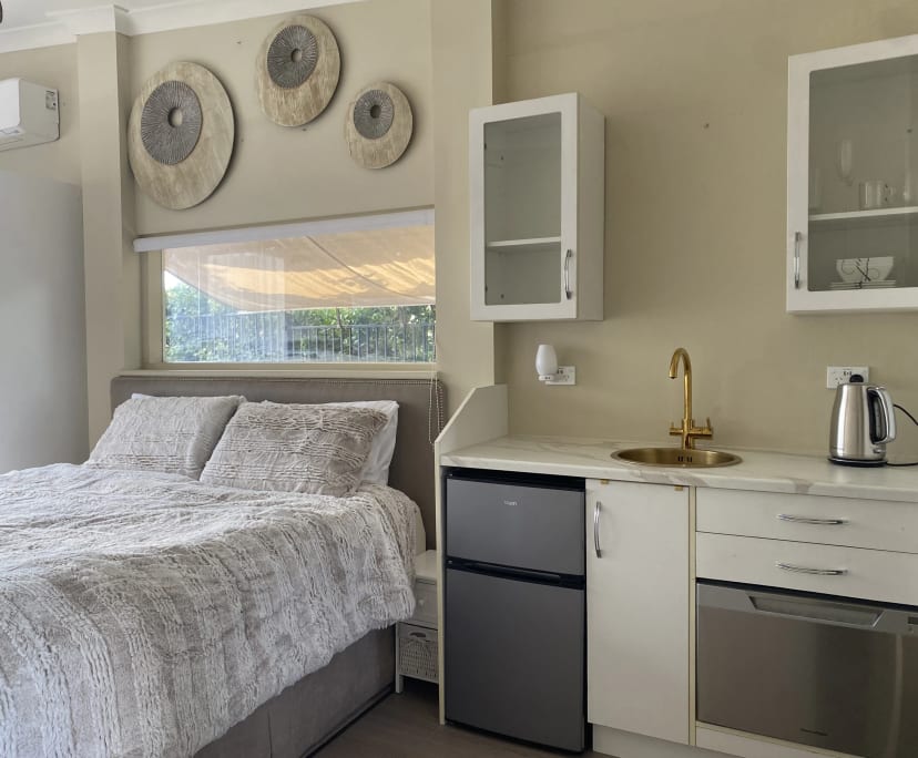 Furnished room granny flat for rent