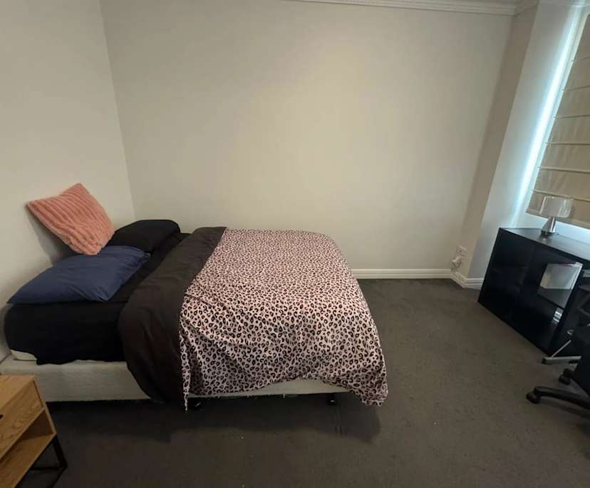 $350, Flatshare, 3 bathrooms, South Yarra VIC 3141