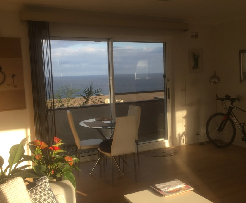 Furnished room in a flatshare