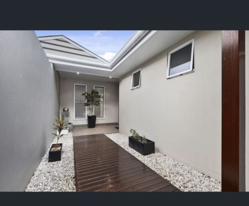 Unfurnished room with own bathroom