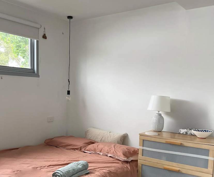 $580, 1-bed, 1 bathroom, Northcote VIC 3070