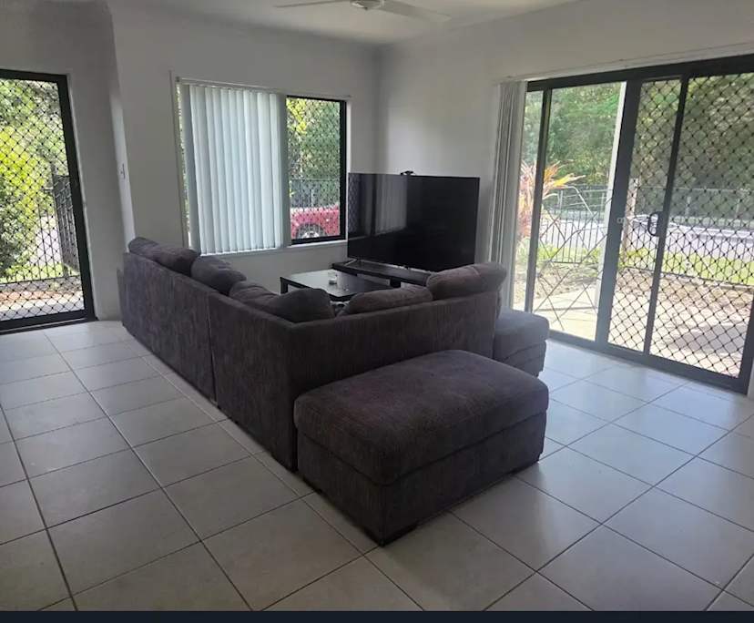 Unfurnished room with own bathroom