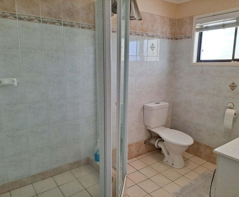 $365, Share-house, 4 bathrooms, Eight Mile Plains QLD 4113