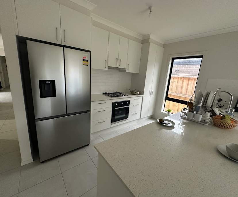 Unfurnished room in a share house