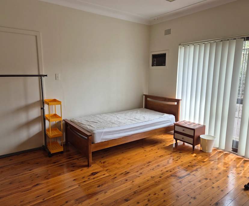 $300, Flatshare, 4 bathrooms, Eastwood NSW 2122