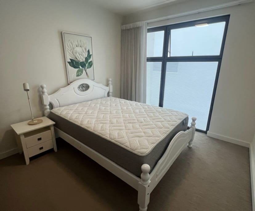 Furnished room in a flatshare