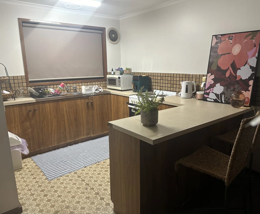 Whole Property for Rent in Geelong, Geelong 380,