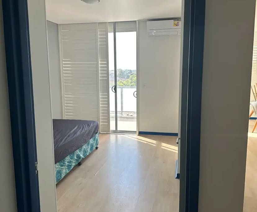 $350, Flatshare, 2 bathrooms, Canterbury NSW 2193