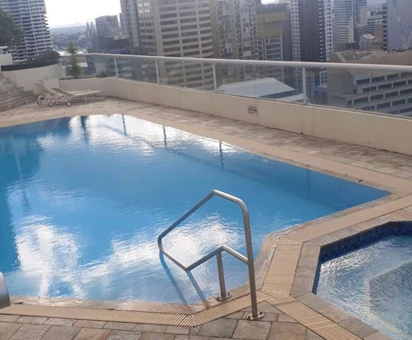 Furnished room with ensuite in a flatshare