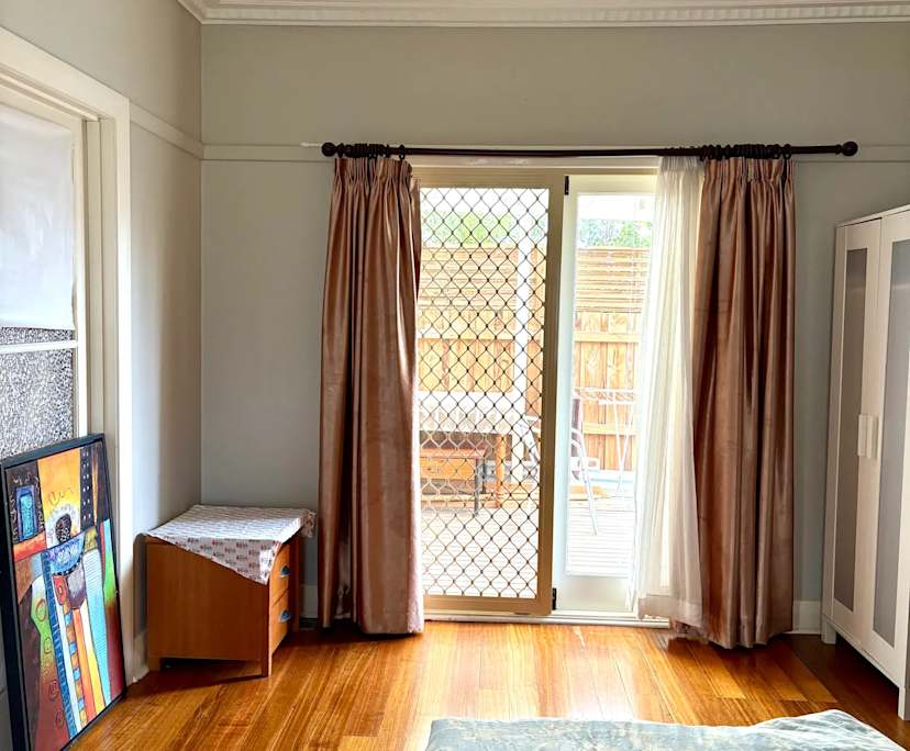 Furnished room in a share house