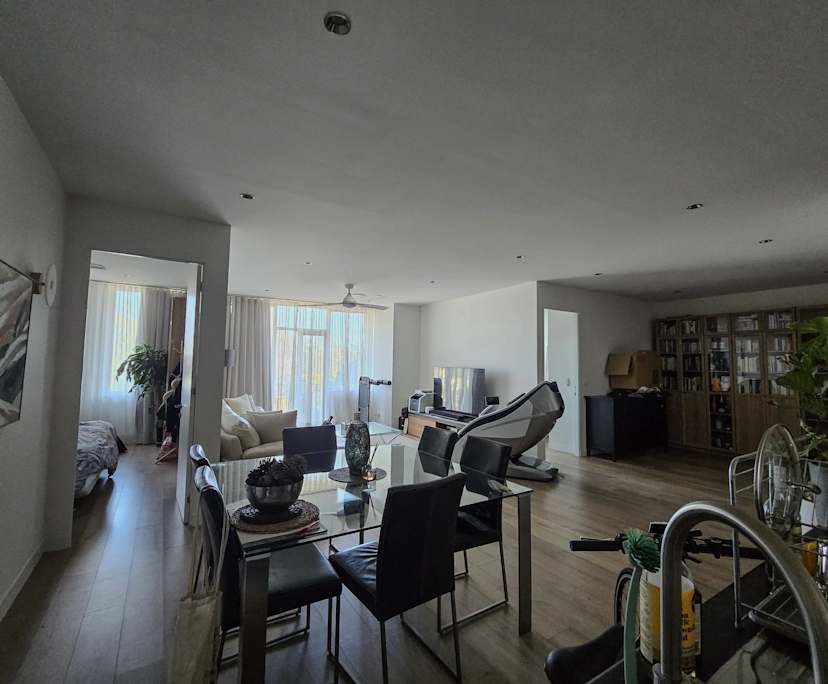 $430, Flatshare, 2 bathrooms, Parkville VIC 3052