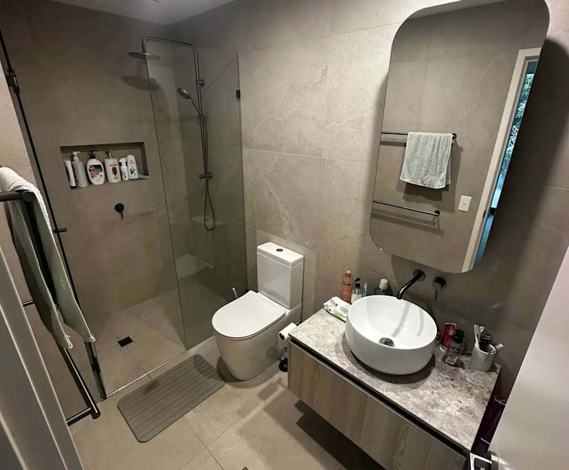 $215, Flatshare, 2 bathrooms, Armadale VIC 3143