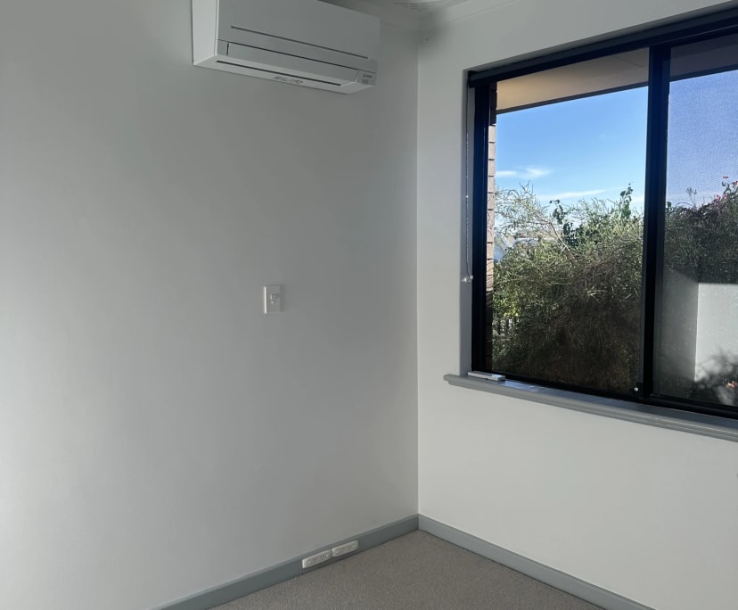 Unfurnished room in a share house