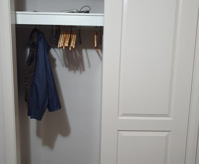 $200, Homestay, 3 bathrooms, Ropes Crossing NSW 2760