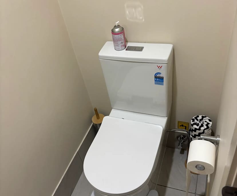 $330, Share-house, 3 bathrooms, Eight Mile Plains QLD 4113