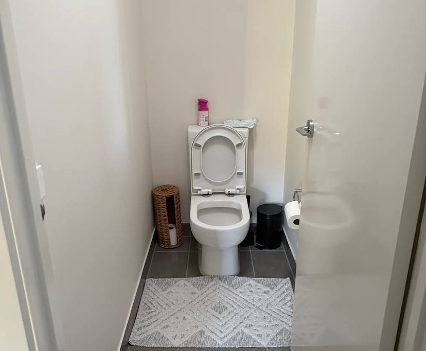 $250, Share-house, 4 bathrooms, Officer VIC 3809