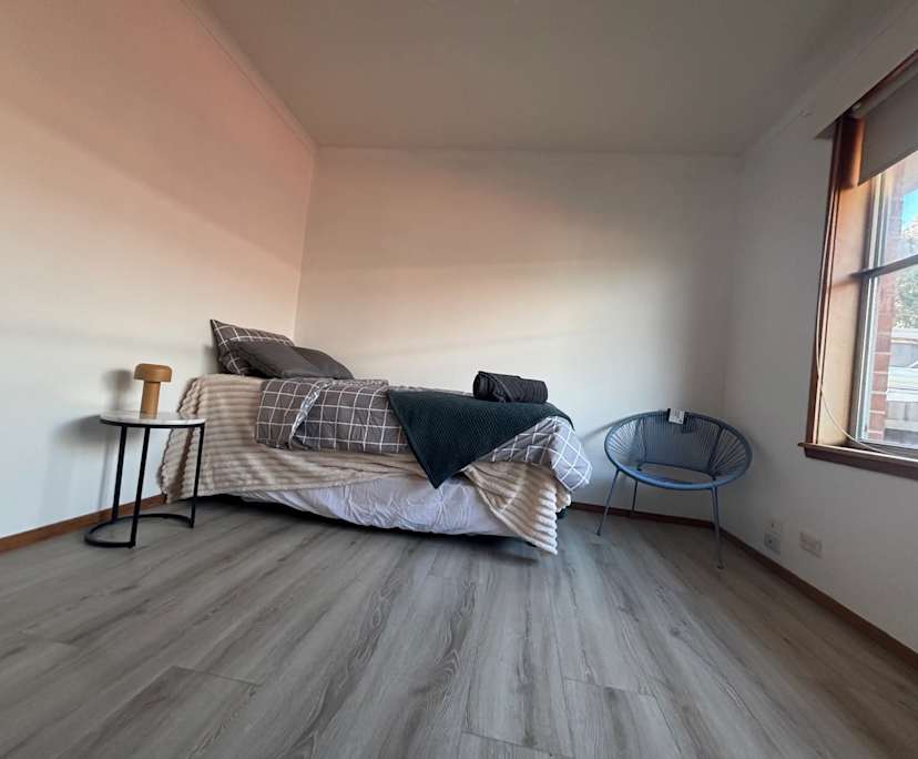 $200, Share-house, 3 bathrooms, Newcomb VIC 3219