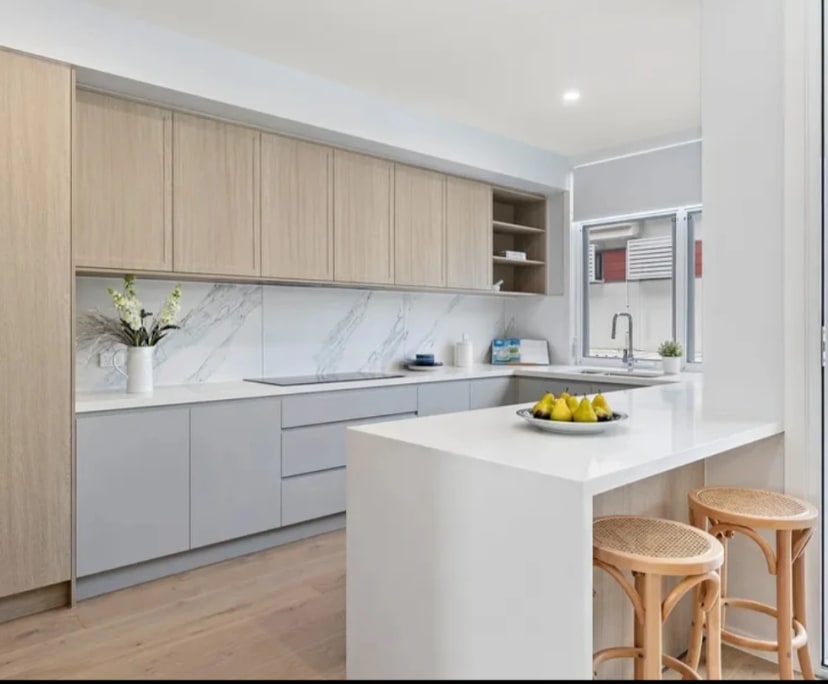 $350, Share-house, 3 bathrooms, Hamilton QLD 4007