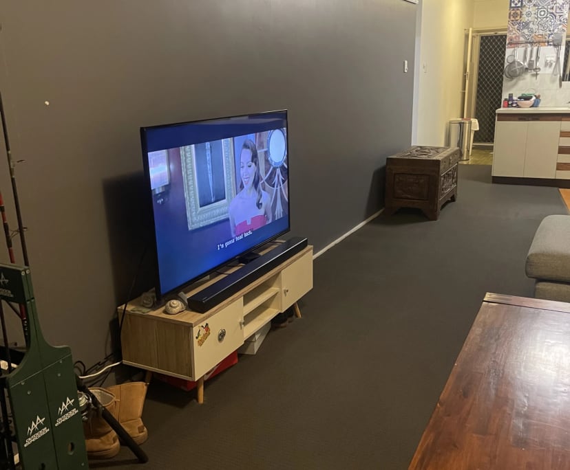 $370, Flatshare, 2 bathrooms, Burleigh Heads QLD 4220