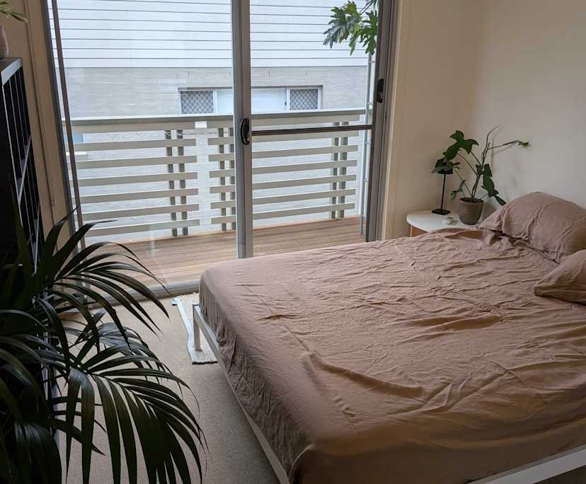 Furnished room with own bathroom