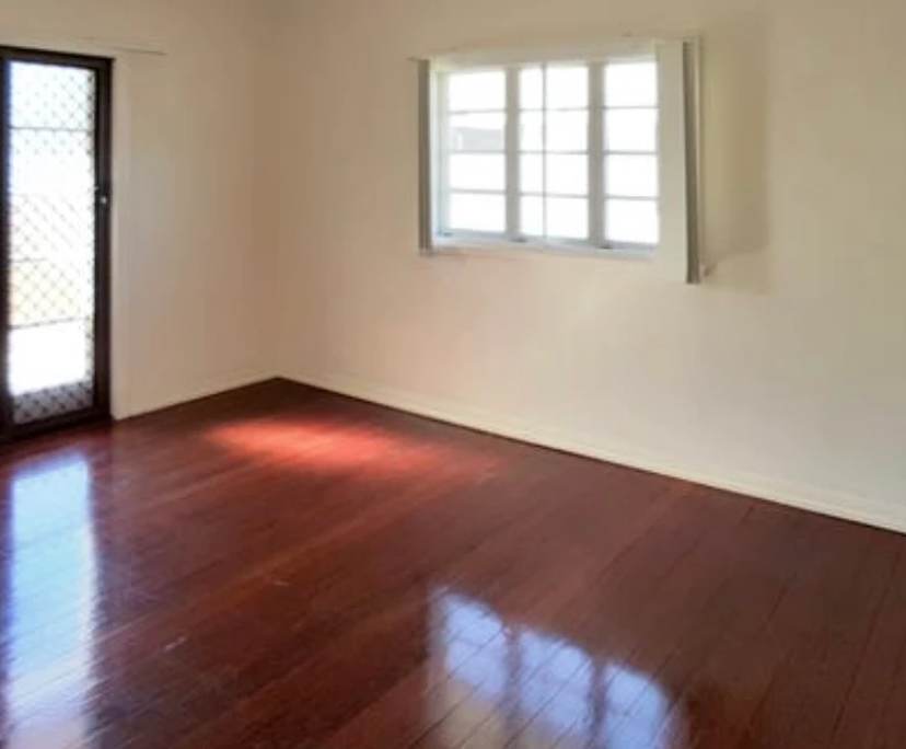 Unfurnished room in a share house