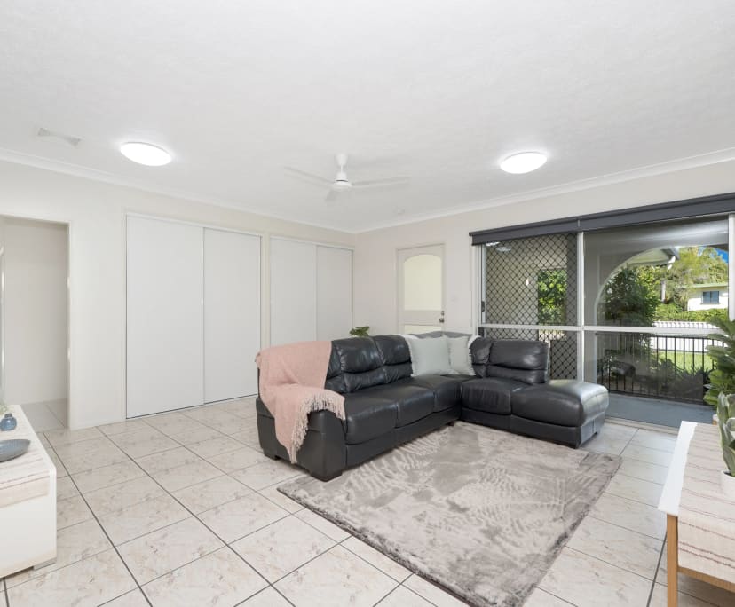 Room for Rent in Aitkenvale, Townsville 240, Furn...