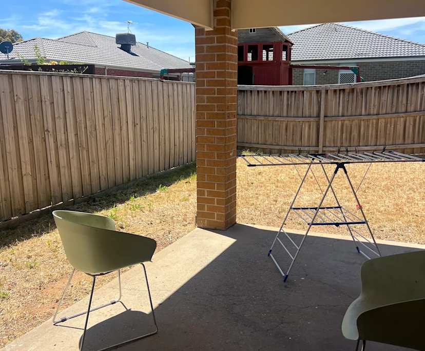 Whole property with 4 rooms for rent