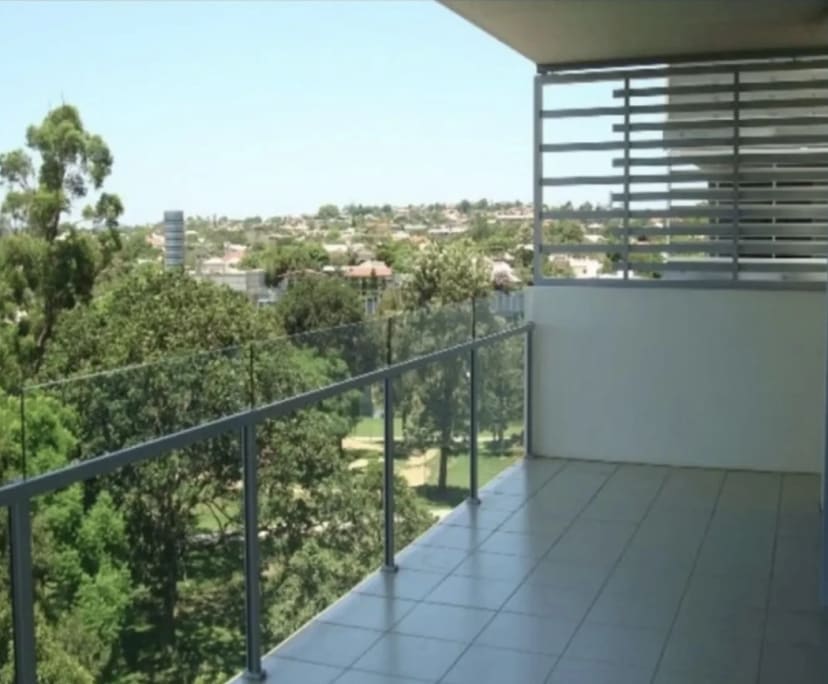 Unfurnished room with own bathroom