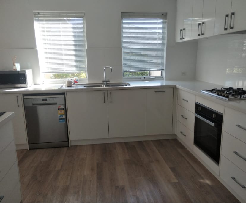 $325, Share-house, 4 bathrooms, Carlisle WA 6101