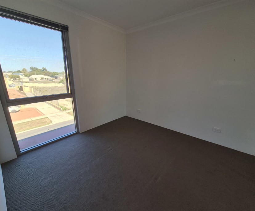 Unfurnished room with own bathroom