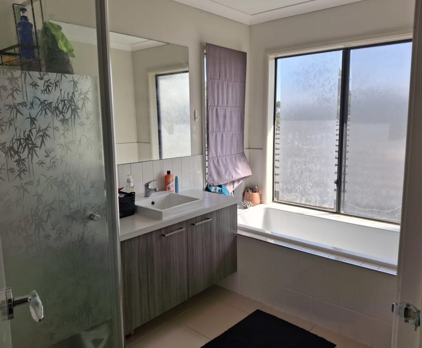 $200, Share-house, 4 bathrooms, Keysborough VIC 3173