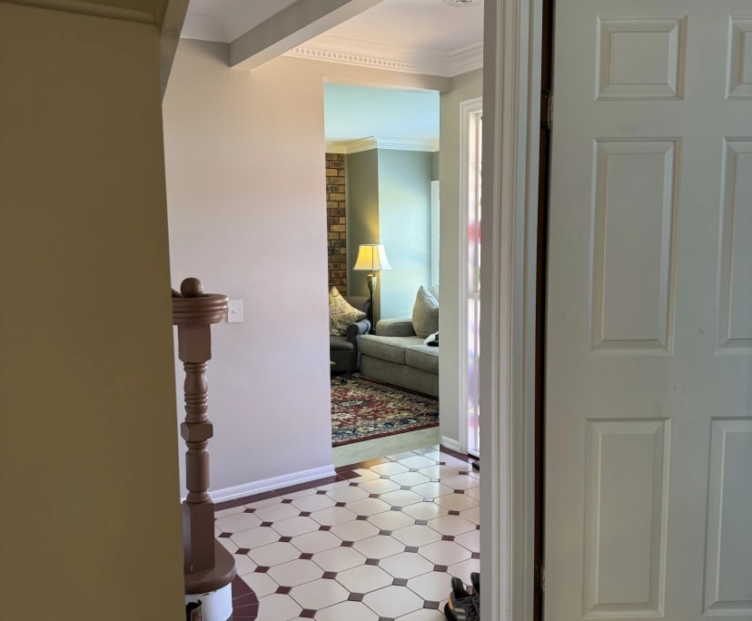 $300, Share-house, 4 bathrooms, Kenmore Hills QLD 4069