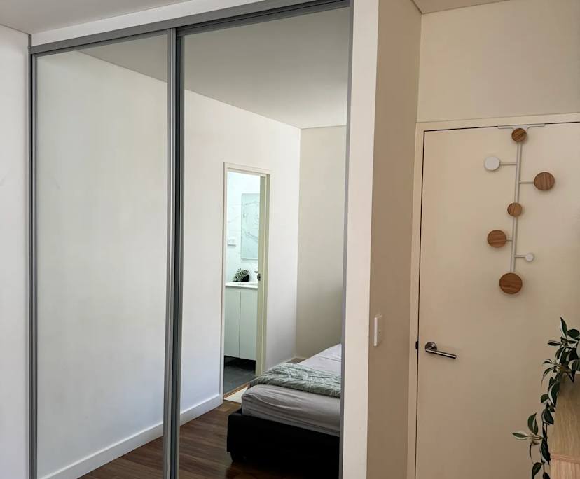 $475, Flatshare, 2 bathrooms, Wolli Creek NSW 2205