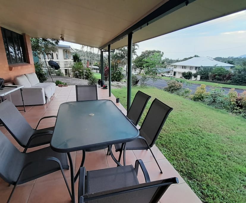 Room for Rent in Bayview Heights, Cairns 200, Fur...