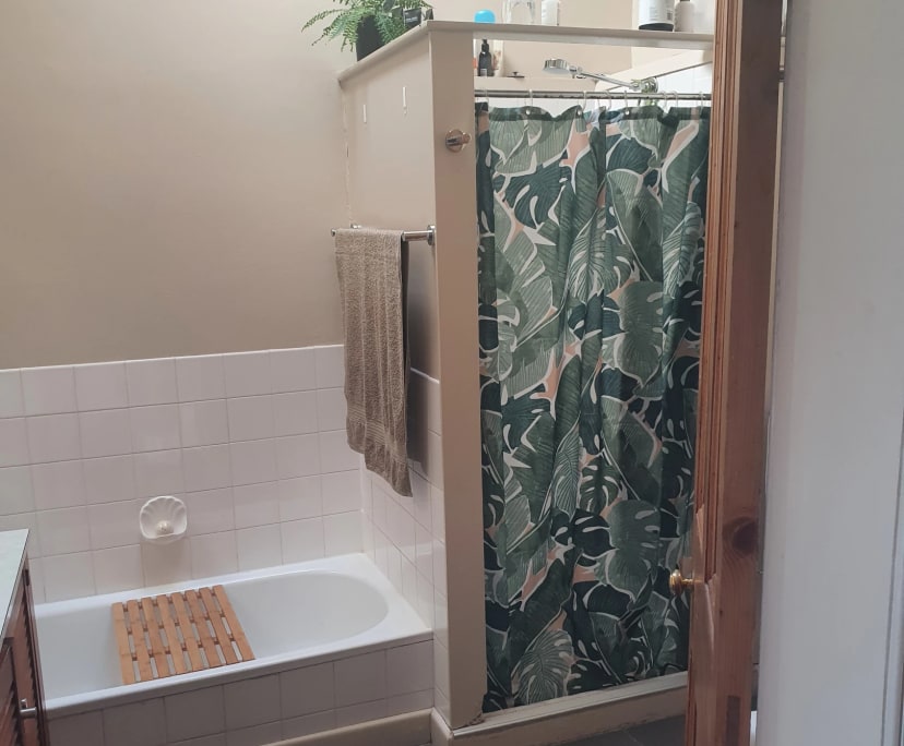$195, Share-house, 3 bathrooms, Hobart TAS 7000