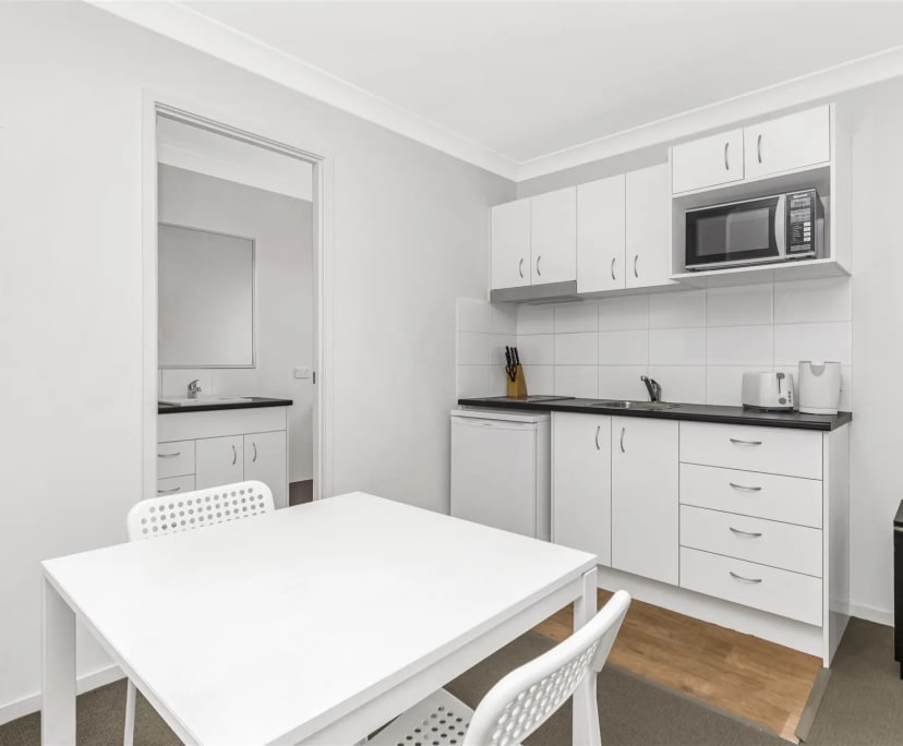 $420, Studio, 1 bathroom, Rocklea QLD 4106