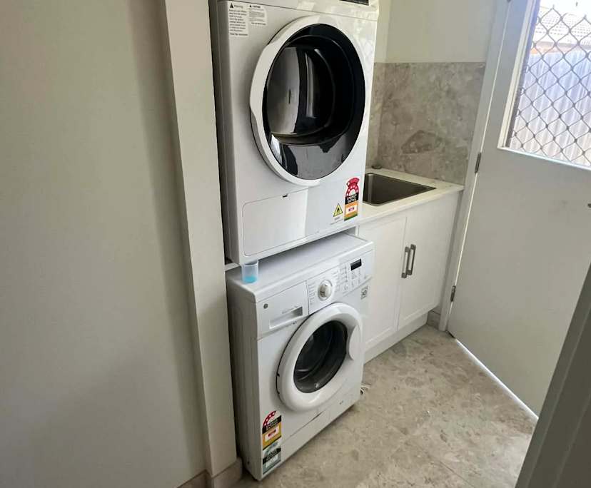 $300, Share-house, 4 bathrooms, Albany Creek QLD 4035