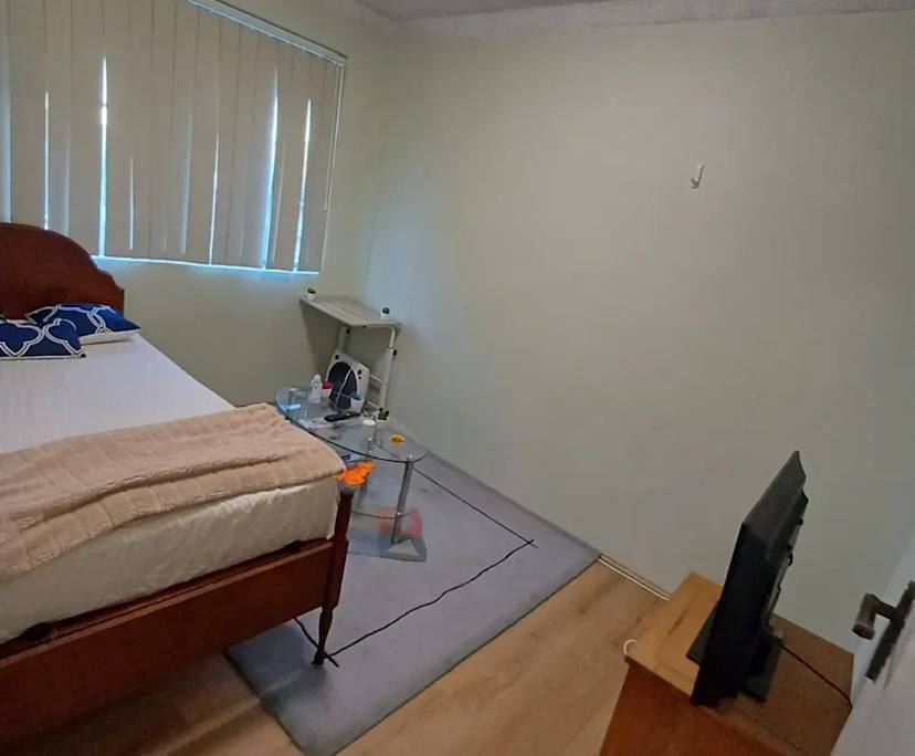 $225, Flatshare, 2 bathrooms, Carramar NSW 2163