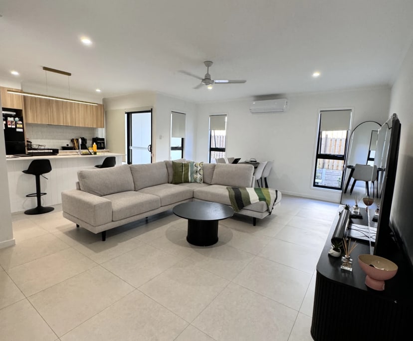 Furnished room with own bathroom