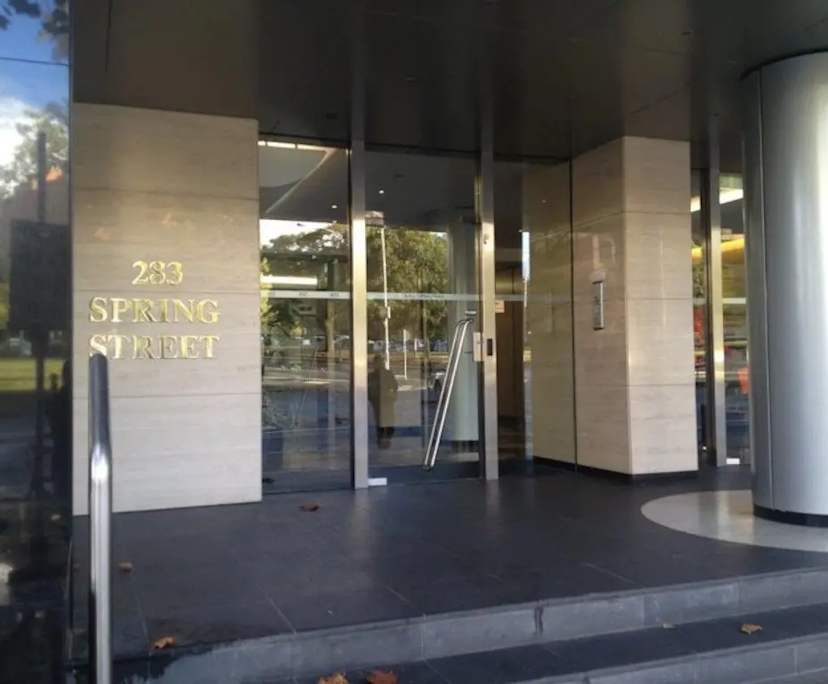 $1,395, Whole-property, 3 bathrooms, Melbourne VIC 3000