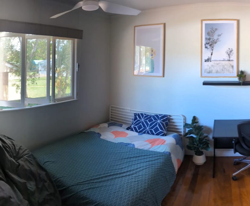 Furnished room in a share house