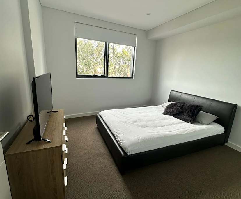 Furnished room with own bathroom